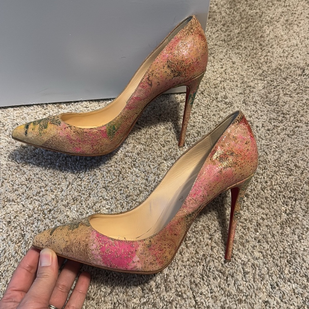 Christian Louboutin Pigalles follies - Picture 7 of 15